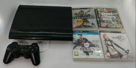 PlayStation 3 Super Slim 500GB + 4 Games