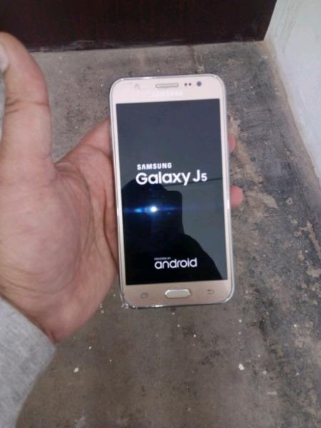 Samsung Galaxy J5 only 1600