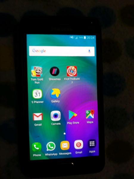 16Gig Samsung Galaxy A5 R2100