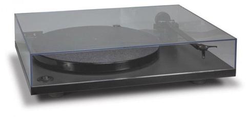 NAD C556 turntable - Brand new, retails R9000+