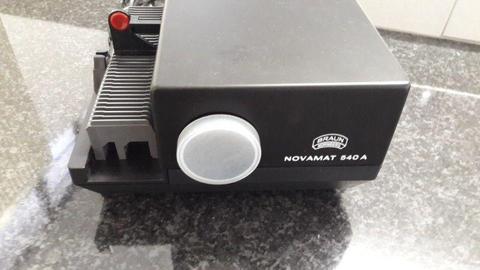 Vintage Rare Braun Nornberg Novamat 540A slide projector