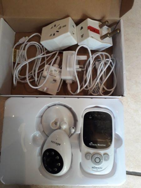K/Moon Baby Monitor with two-Universal converter adaptors
