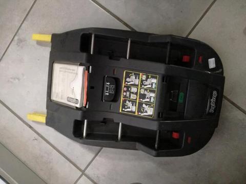 Pegperego ISOFIX bases