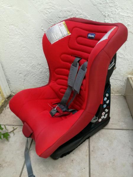 Chicco Eletta car seat