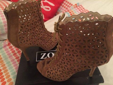 Zoom shoes