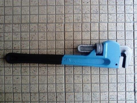 Pipe Wrench 18