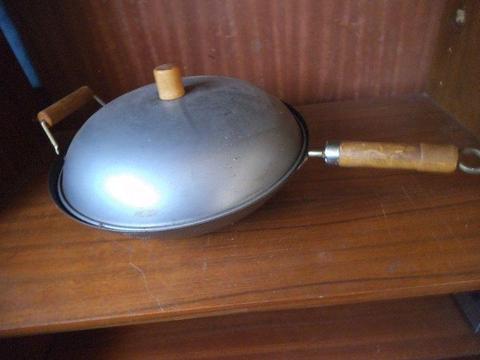 wok pan