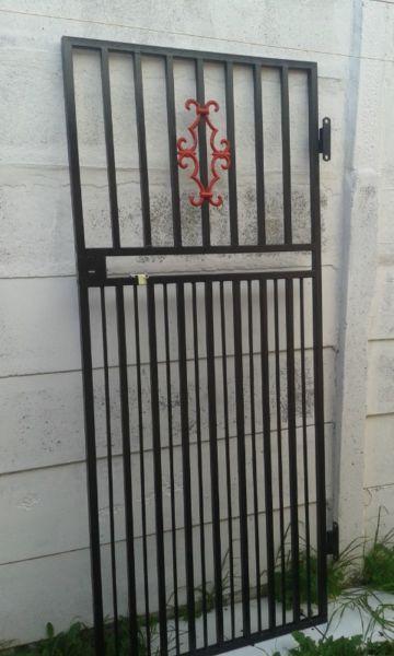 Standard size Security Gate