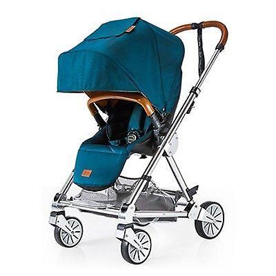 Sleek stroller for sale - R2500