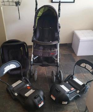 Chelino travel system