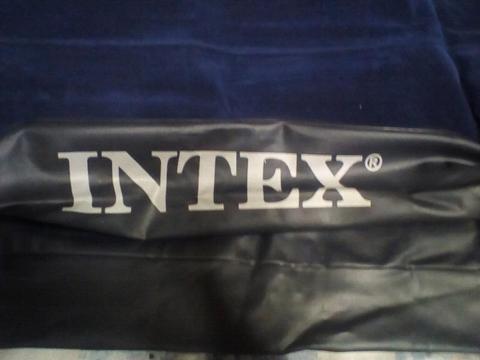 Brand new single inflatable INTEX mattress for sale!
