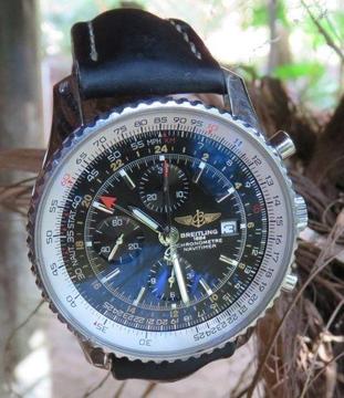 **SILVERTRUST** Breitling Navitimer