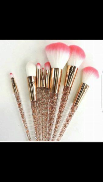Make up brush set
