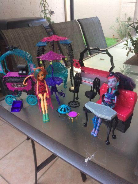 Monster high doll accessories