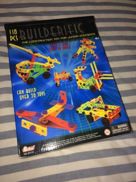 Builderific Meccano type set