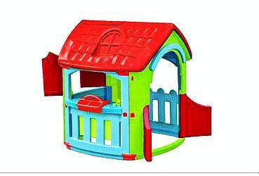 Pal Play Workshop Playhouse. This Fun, Indoor/Outdoor Playhouse is Centred Around a Workbench