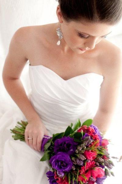 Gorgeous Corset Wedding Dress | Size 6-8