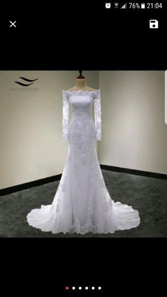 Size 40/42 wedding dress for sale