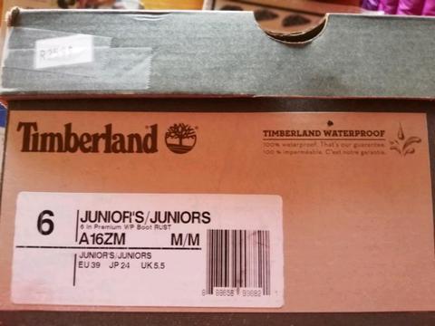 Ladies Timberland Boots (never been worn)