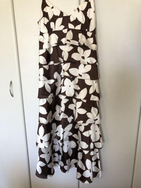 Beautiful Satin Amanda Laird Cherry Dress (Size 34)
