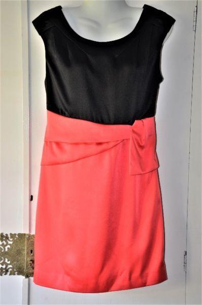 Black & Peach Satin Vero Moda Dress (Size 8)