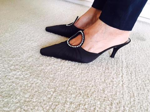 J Renee slips in shoes with Swarovski detail