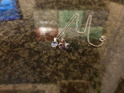 Tanzanite pendant and matching earrings