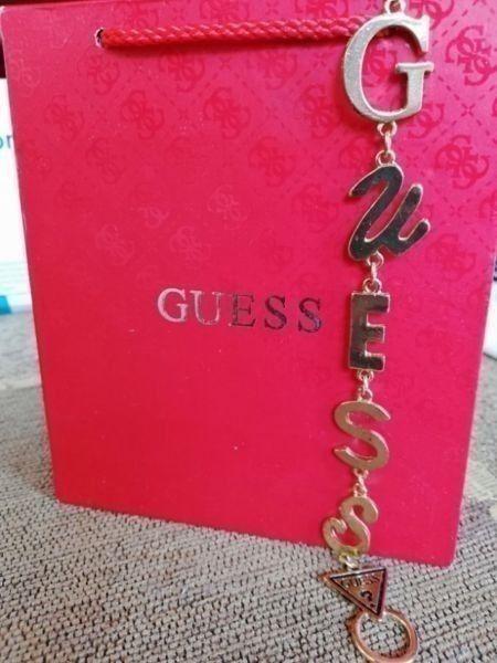 Guess Bracelet ONLY R200