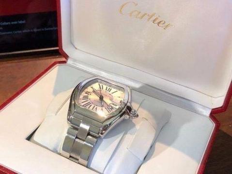 **SILVERTRUST** Cartier Roadster GMT