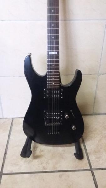 ESP LTD M-10 Electric Guitar Black VERY GOOD condition See Pics!!