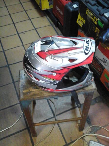 (HJC ) ( size 56 small)Scrambler motor bike helmet for sale