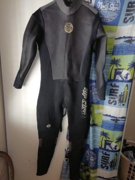 Rip curl wetsuit