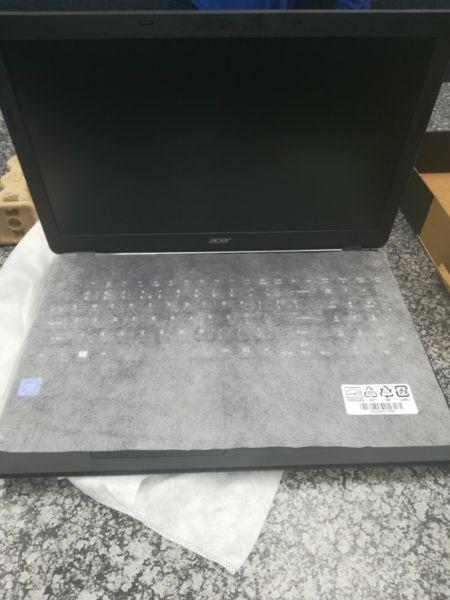 Acer Extens 15 Laptop