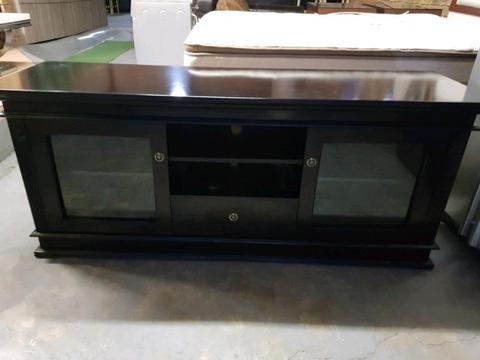 Plasma stand in excellent condition R 2900