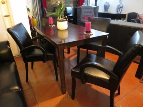 Dining Room Table 4 Seater With 4 Brown Leather Arm rest Chairs, In Excel Cond