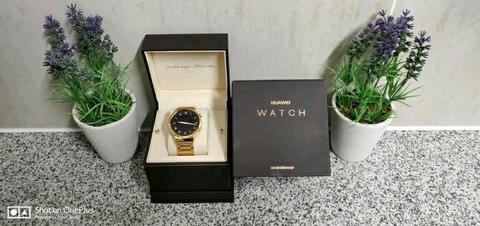 Limited Edition Huawei Watch Gold Plated Stainless Steel With Gold Plated Stainless Steel Link Band