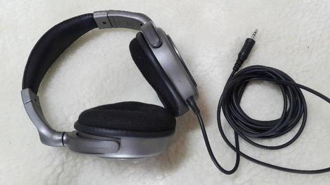 Philips SHP2700 Headphones