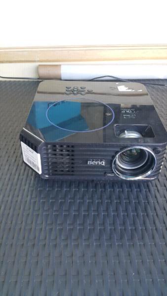 Benq mp622 projector with remote control