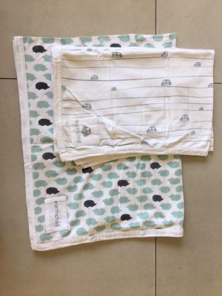 Earthchild cotton blankets / swaddles