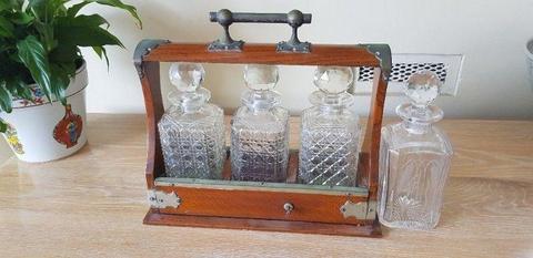 Drinks Decanters with lockable box