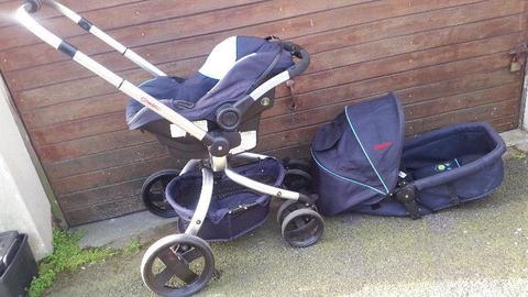 Chelino Pram and Carry Cot