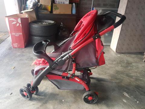 Chelino Pram