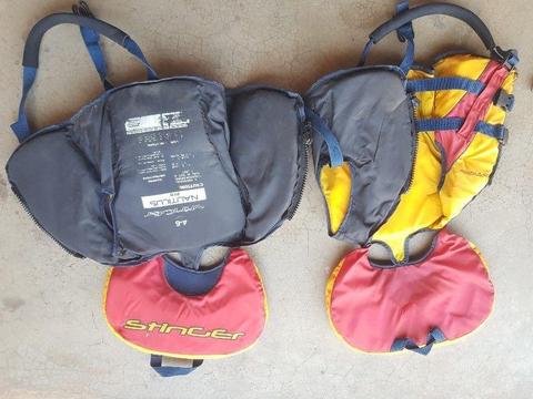 Lifejackets for kids 4-6 years