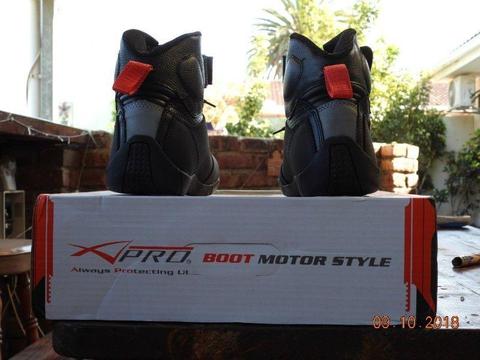 APro motorbike boots