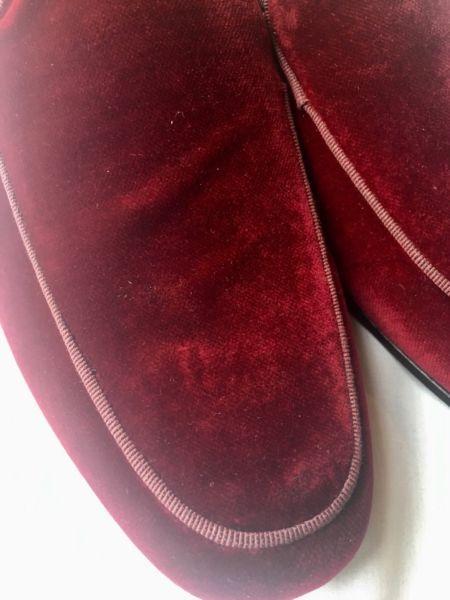 Men’s Burgundy Red Velvet Slip on 9.5/43.5