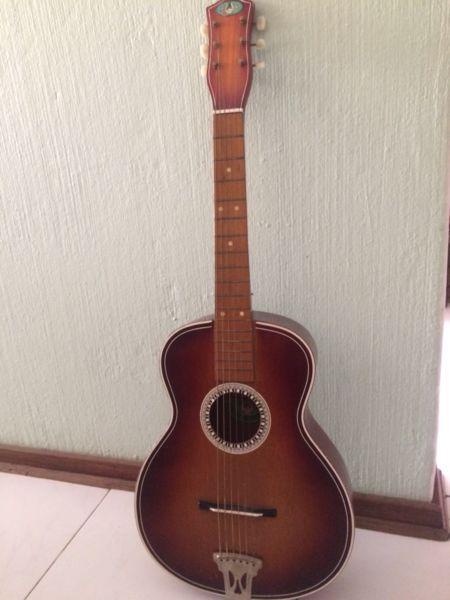 Bellini acoustic guitar