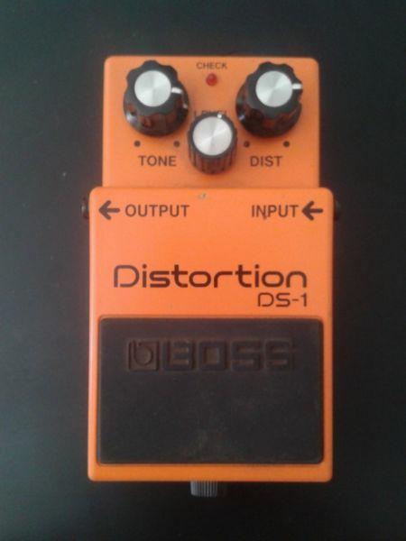 Distortion pedal for guitar; BOSS DS-1