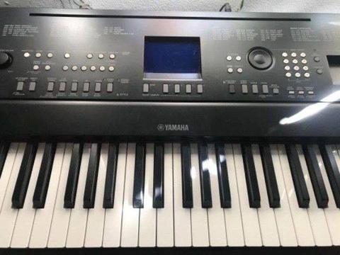 Yamaha DGX-650 Portable Grand Digital Piano for sale - Perfect condition!