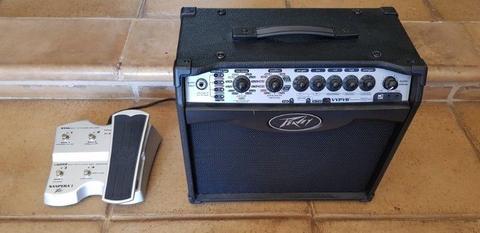 Peavey VYPYR VIP 1 with Sanpera 1 footswitch