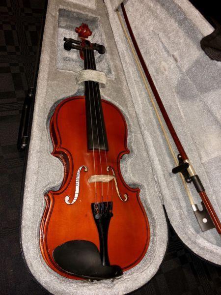 Flame LILLY 1/4 Violin for sale @ R999